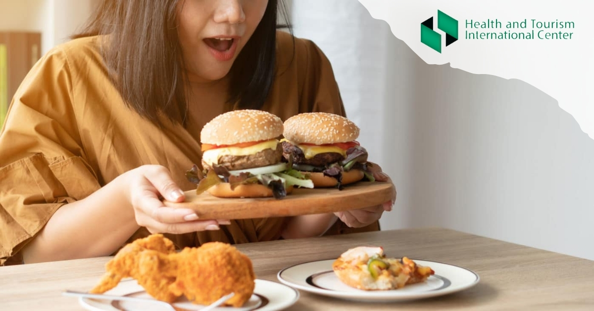 A disorder when a person eats large amounts of food.
