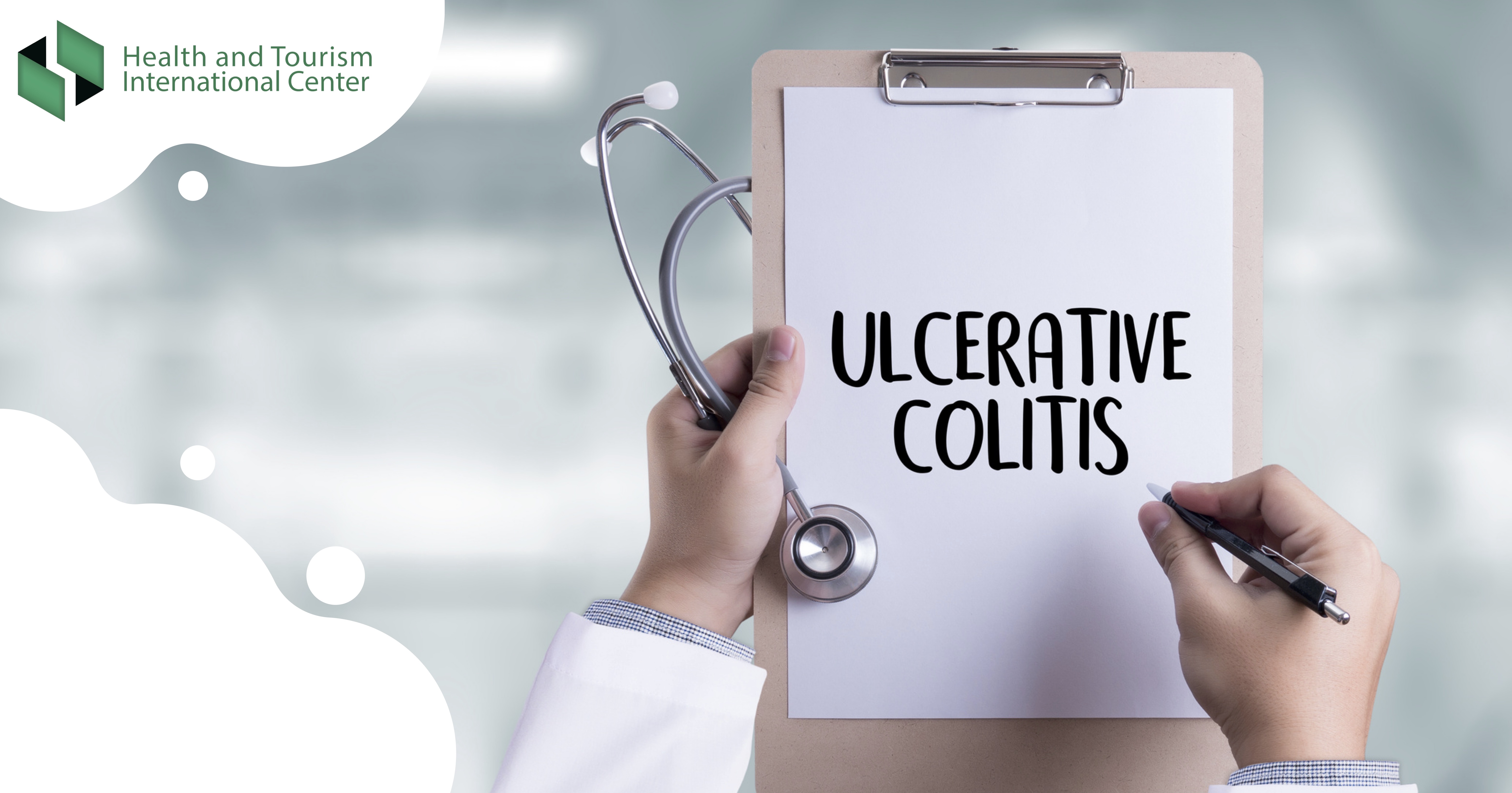 What types of complications does ulcerative colitis cause?